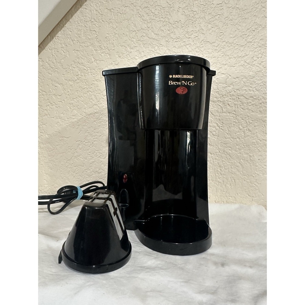 Black & Decker Brew N Go DCM18S Coffee Maker W/ BOX NO MUG